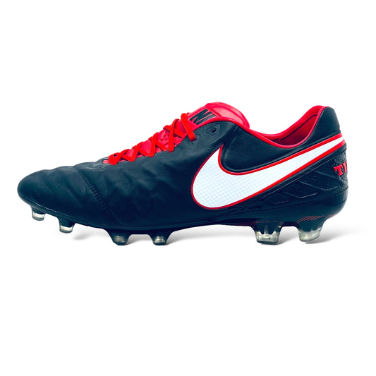 Nike Tiempo Legend 6 FG Derby Days - Schwarz/Weiß/Rot LIMITED EDITION