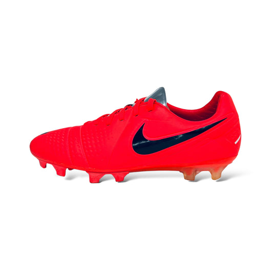 Nike CTR360 Maestri III ACC FG - Brigt Crimson/Black/Chrome